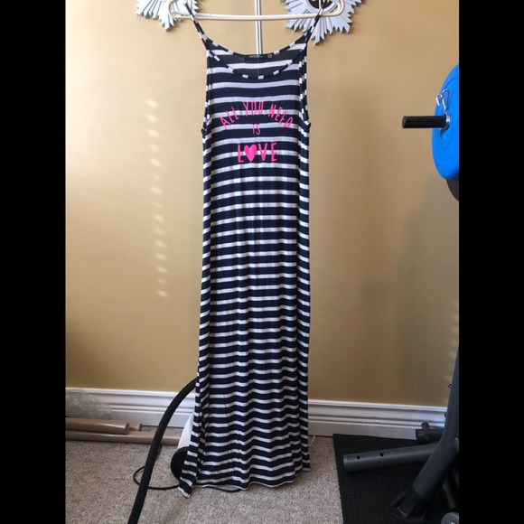 George Dresses & Skirts - Dress